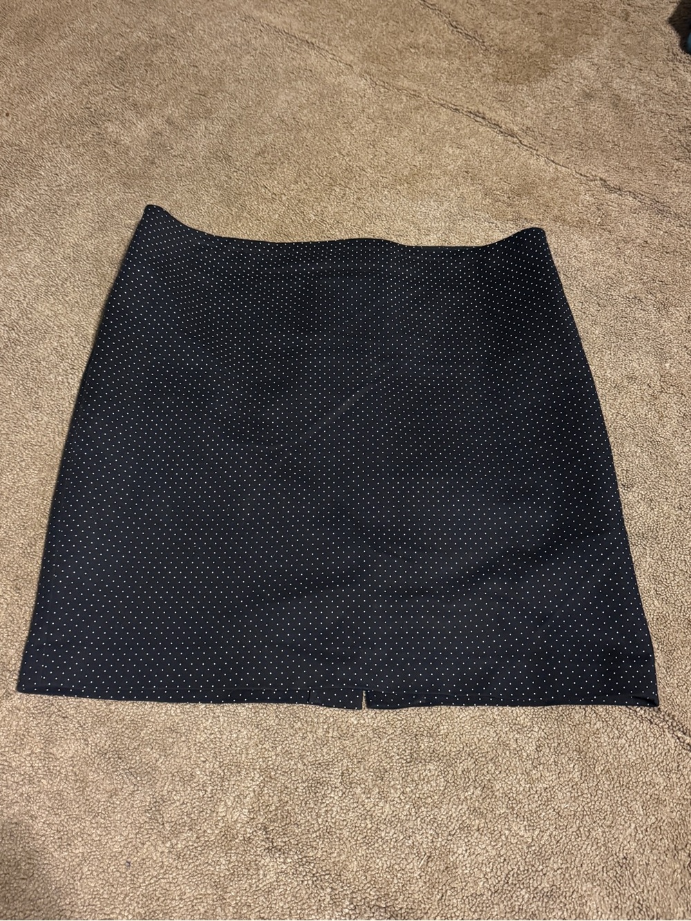 Cynthia Rowley Navy Mini Skirt with Tiny White Polka Dots Size 8